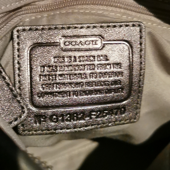 Amazing sequined Coach purse - Picture 3 of 5